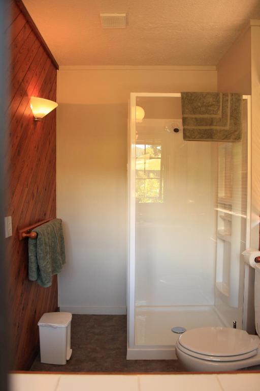 Chartre Manor B&B 템스 객실 사진